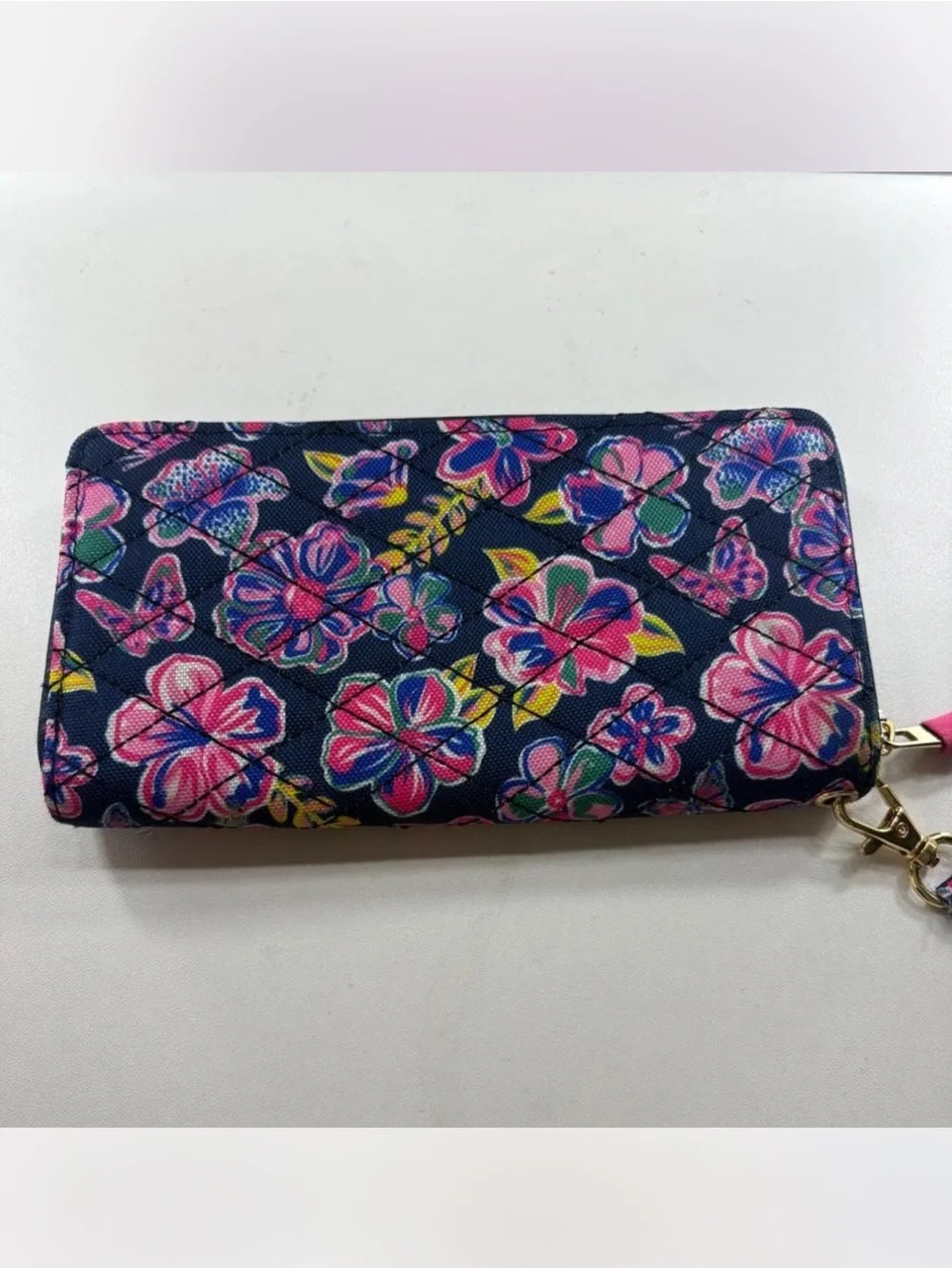 Simply Southern Navy Floral Quilted Wristlet